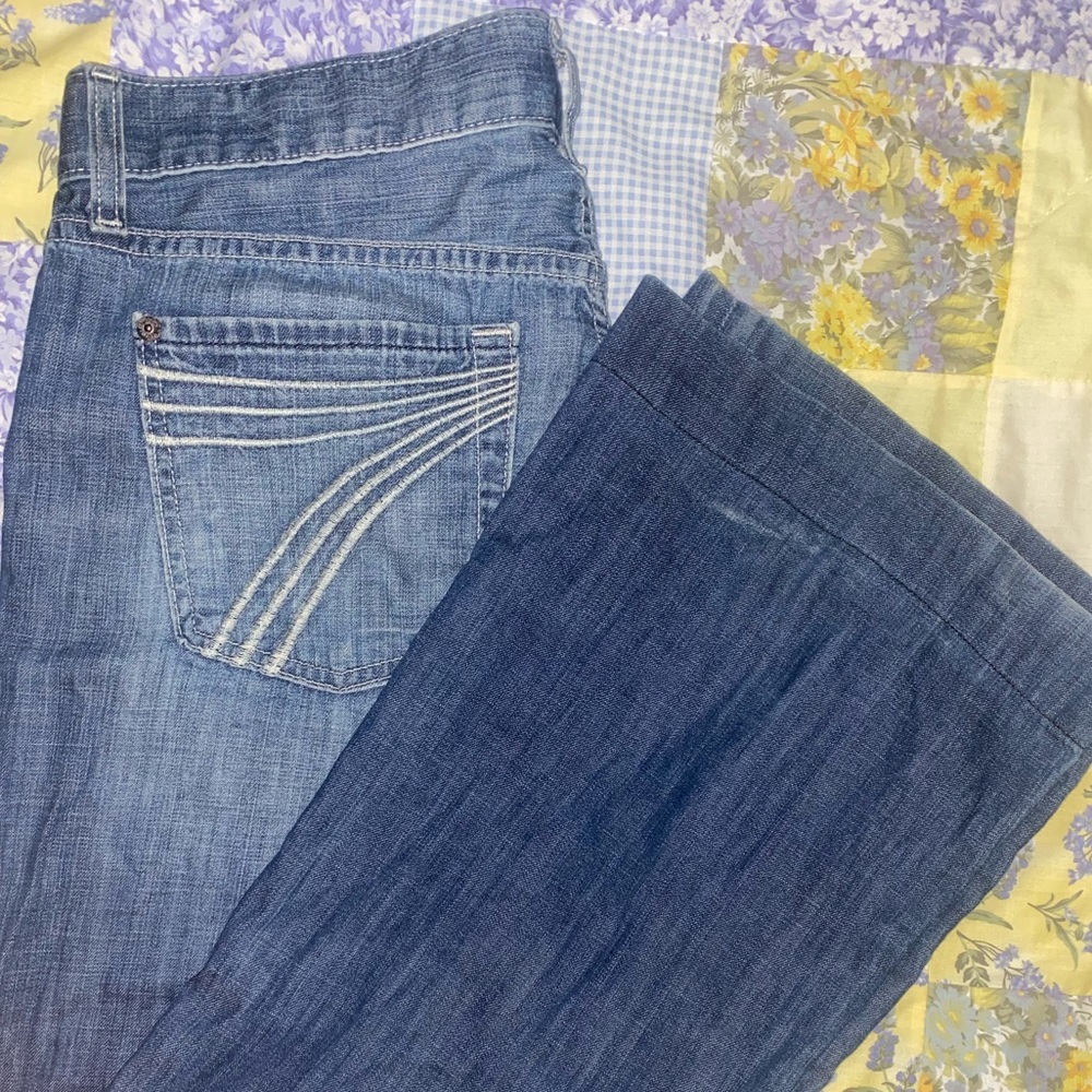 **SOLD**7 For All Mankind Dojo jeans